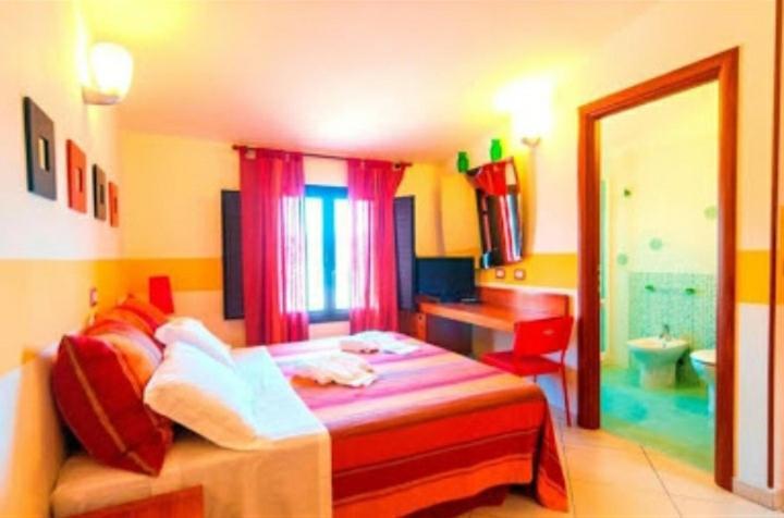 פונטנה ביאנקה Villa Sunset B&B/Apartments מראה חיצוני תמונה