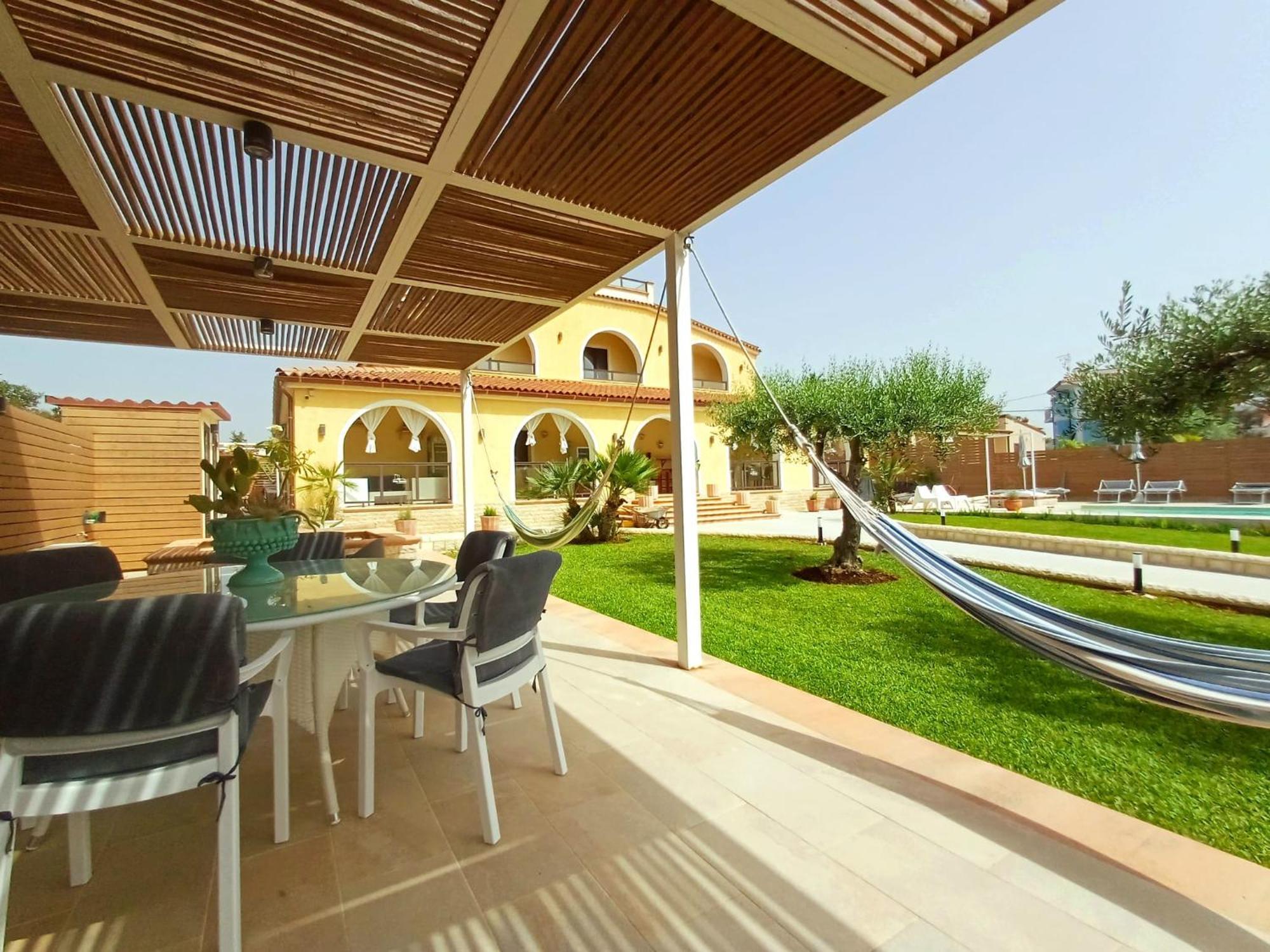 פונטנה ביאנקה Villa Sunset B&B/Apartments מראה חיצוני תמונה
