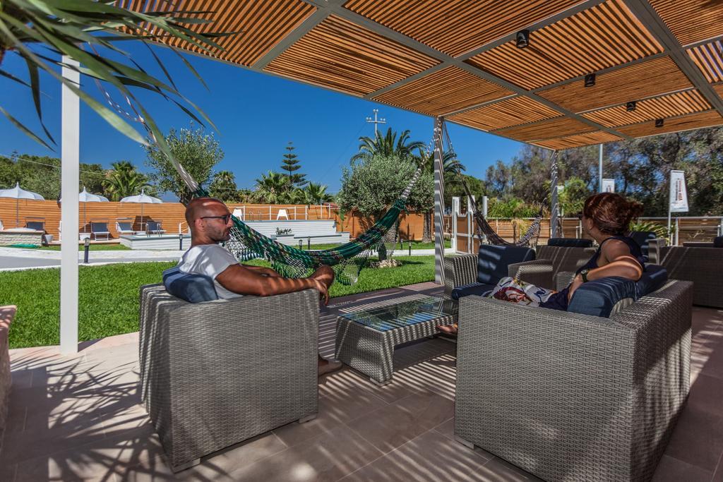 פונטנה ביאנקה Villa Sunset B&B/Apartments מראה חיצוני תמונה