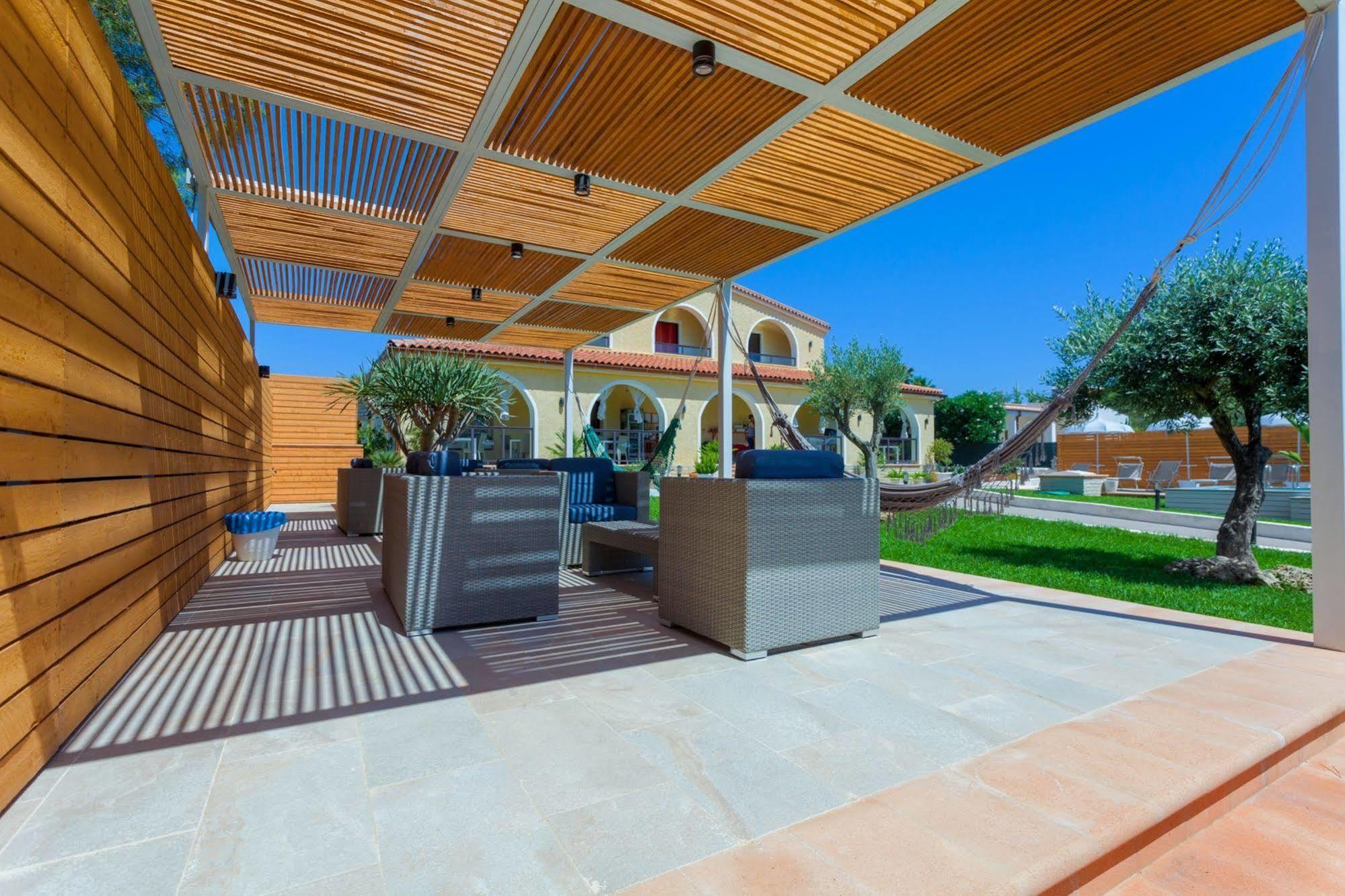 פונטנה ביאנקה Villa Sunset B&B/Apartments מראה חיצוני תמונה